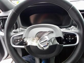 Volvo V-60 V60 II (ZW), Combi, 2018 2.0 T8 16V Plug-in Hybrid AWD picture 15