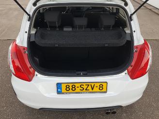 Suzuki Swift 1.2 Comfort EASSS X-ite GT picture 18