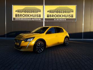 krockskadad bil auto Peugeot 208 1.2 PureTech GT-Line 2020/3