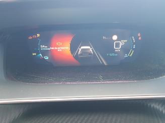 Peugeot e-2008 EV Allure Pack 50 kWh picture 23