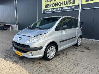 Peugeot 1007 1007 (KM), Hatchback 3-drs, 2004 / 2011 1.4 picture 17