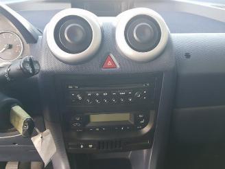 Peugeot 1007 1007 (KM), Hatchback 3-drs, 2004 / 2011 1.4 picture 27