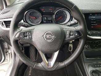Opel Astra 1.6 CDTI Business+ picture 14