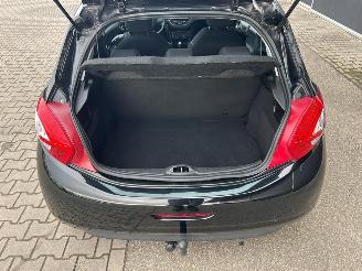 Peugeot 208 1.0 VTi Access picture 20
