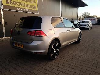 Volkswagen Golf 1.2 TSI Trendline picture 7