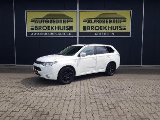 Avarii autoturisme Mitsubishi Outlander 2.0 PHEV instyle 2013/12