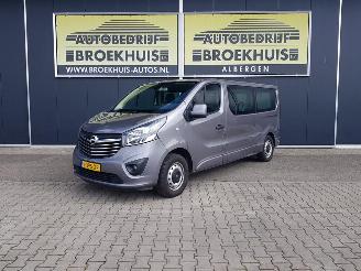 Schadeauto Opel Vivaro Combi 1.6 CDTI L2H1 BiTurbo ecoFLEX 2016/4