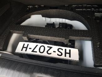 Peugeot 2008 1.2 PureTech Active picture 21