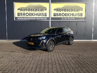 Schadeauto Peugeot 2008 1.2 PureTech Active Pack 2023/2
