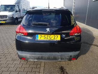 Peugeot 2008 1.2 VTi Allure Pack Premium Plus picture 5