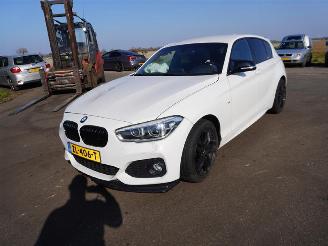 BMW 1-serie 120i picture 3