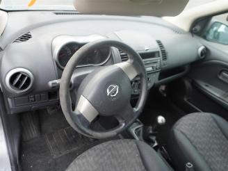 Nissan Note 1.4 16v picture 5