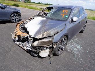 Volvo V-60 T3 picture 3