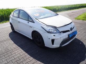 Toyota Prius 1.8 16v Plug in picture 4