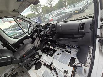 Citroën Jumper 2.0 Blue HDi picture 10