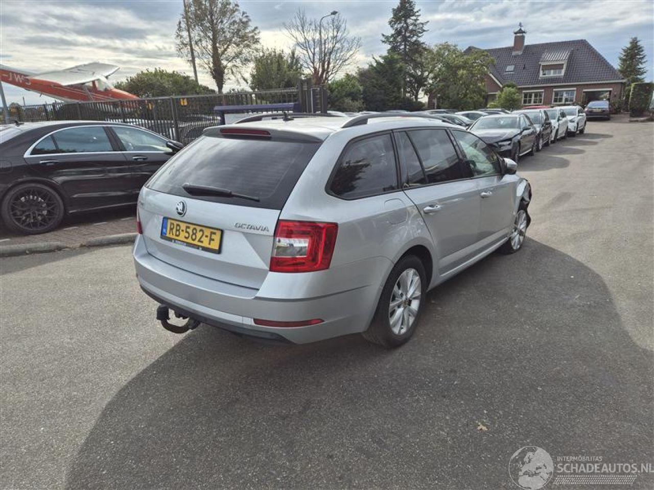 Skoda Octavia 1.0 TSI 12V