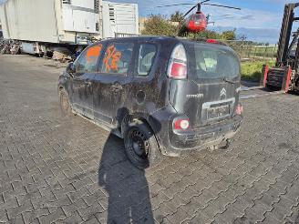 Citroën C3 picasso 1.6 HDI 16V picture 2