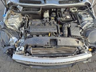 Mini Cooper 1.6 16v picture 9