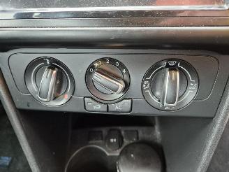 Volkswagen Polo 1.2 TDi picture 10