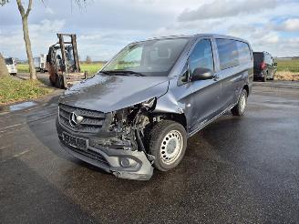 Mercedes Vito 119 CDi dubbelcabine picture 3