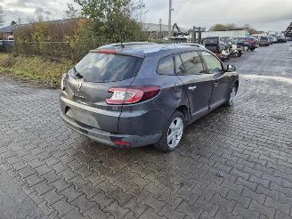 Autoverwertung Renault Mégane Grandtour 1.4 TCe 2010/6