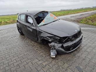 BMW 1-serie 116i picture 4