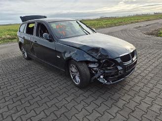 BMW 3-serie 318i touring picture 4