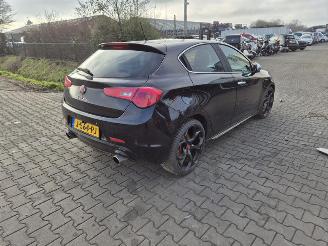 Uttjänta bilar auto Alfa Romeo Giulietta 11.4 TB 2011/5