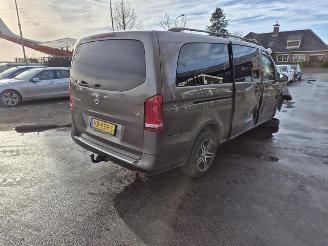 Schadeauto Mercedes Vito Tourer 114 CDi 2015/10