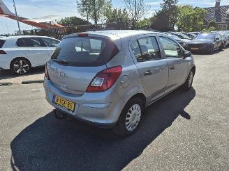 Sloopauto Opel Corsa 1.2 2011/3