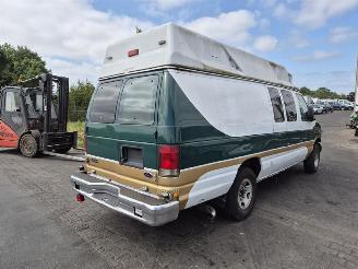 Vrakbiler auto Ford USA  E 350 2004/1