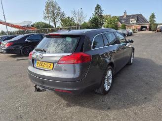 Schadeauto Opel Insignia SPORTS TOURER 2.0 CDTi 2010/9