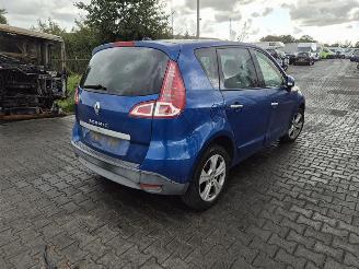 Autoverwertung Renault Scenic 2.0 16v 2009/7