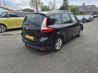 Schadeauto Renault Grand-scenic 1.2 TCe 2013/1