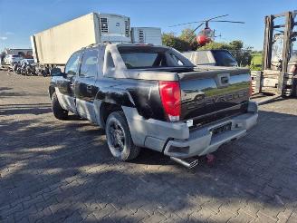 Chevrolet Avalanche 5.3 picture 2