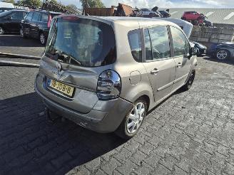 Purkuautot passenger cars Renault Modus 1.2 2009/4