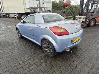 Opel Tigra Twin Top 1.8 picture 2