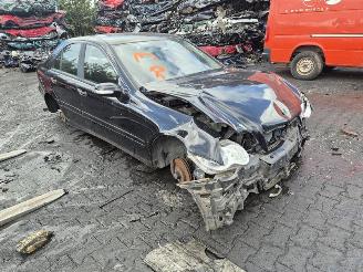 Mercedes C-klasse 200 CDi picture 4