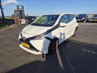 Toyota Aygo 1.0 12v picture 3
