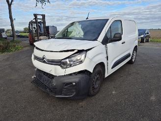 Citroën Berlingo 1.2 picture 3