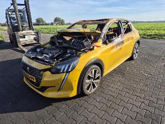 Peugeot 208 1.2 VTi picture 3