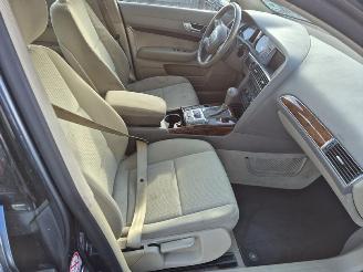 Audi A6 2.4 V6 picture 8
