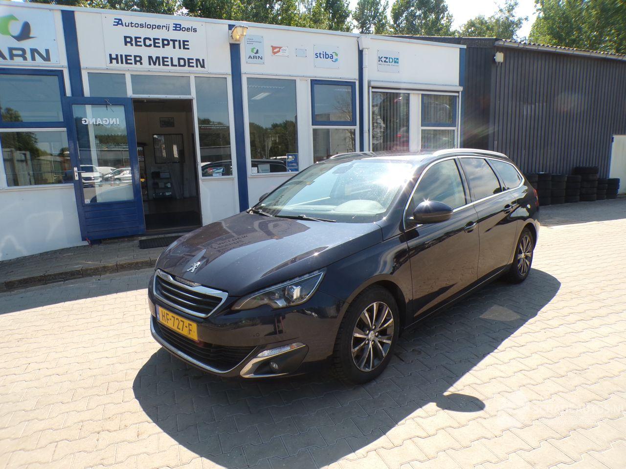 Peugeot 308 SW 1.2 Pure Tech Blue Lease Premium