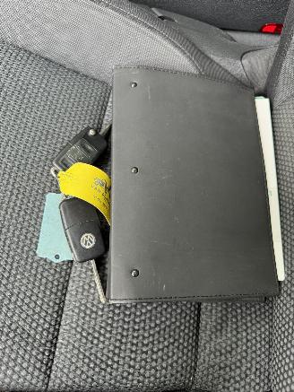 Volkswagen Golf  picture 17