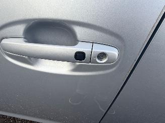 Toyota Prius 57 kW (77 PK)  1497 cc. picture 13