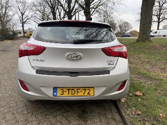 Hyundai I-30  picture 4