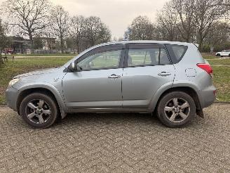 krockskadad bil auto Toyota Rav-4  2007/1