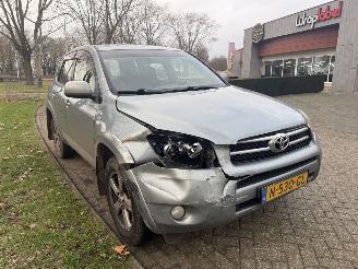 Toyota Rav-4  picture 7