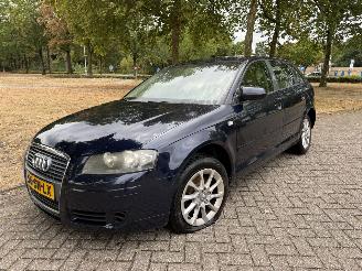 Vaurioauto  passenger cars Audi A3  2006/1
