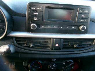 Kia Picanto 1.0 Easy - Airco picture 20